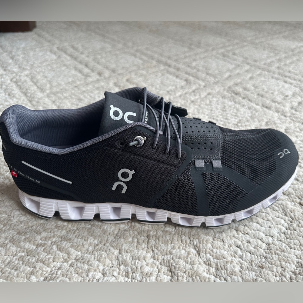 Men's On Cloud 5 size 11.5